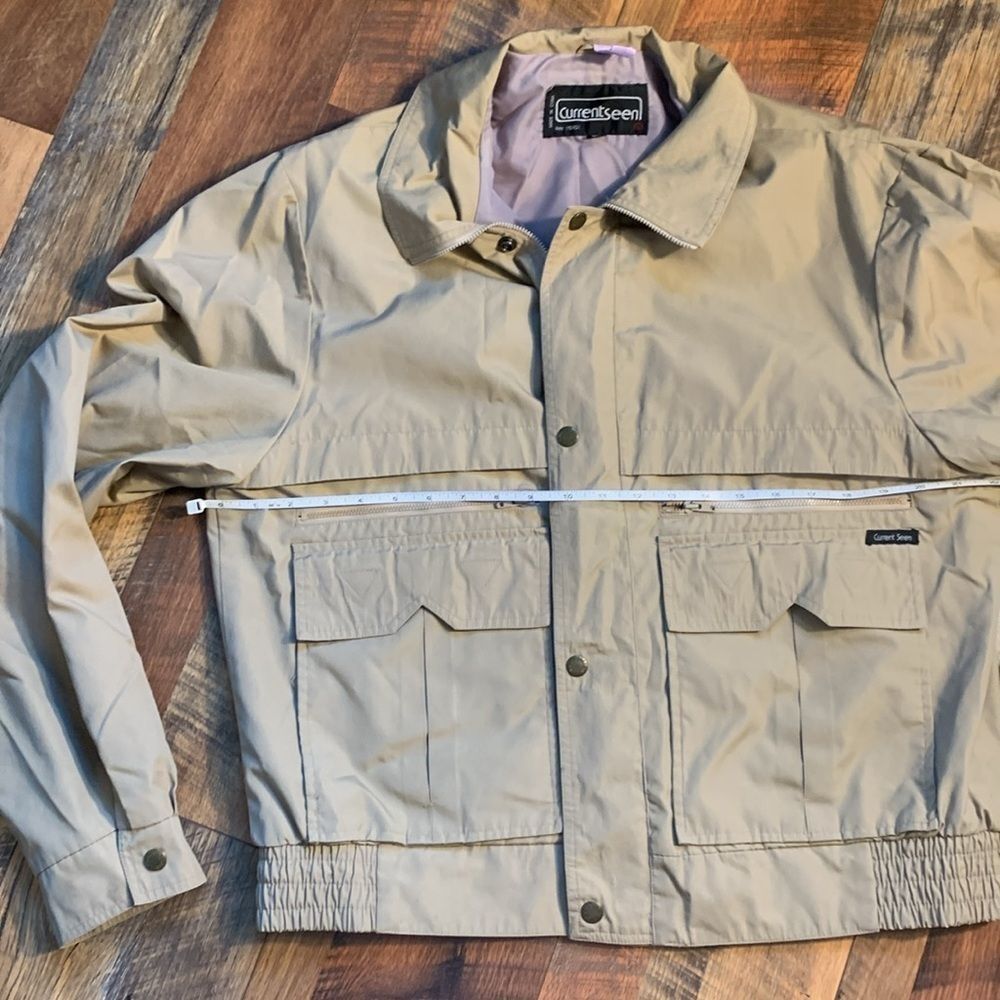 Large tan zippered/button lined lightweight jacket in box 17 - Picture 6 of 8